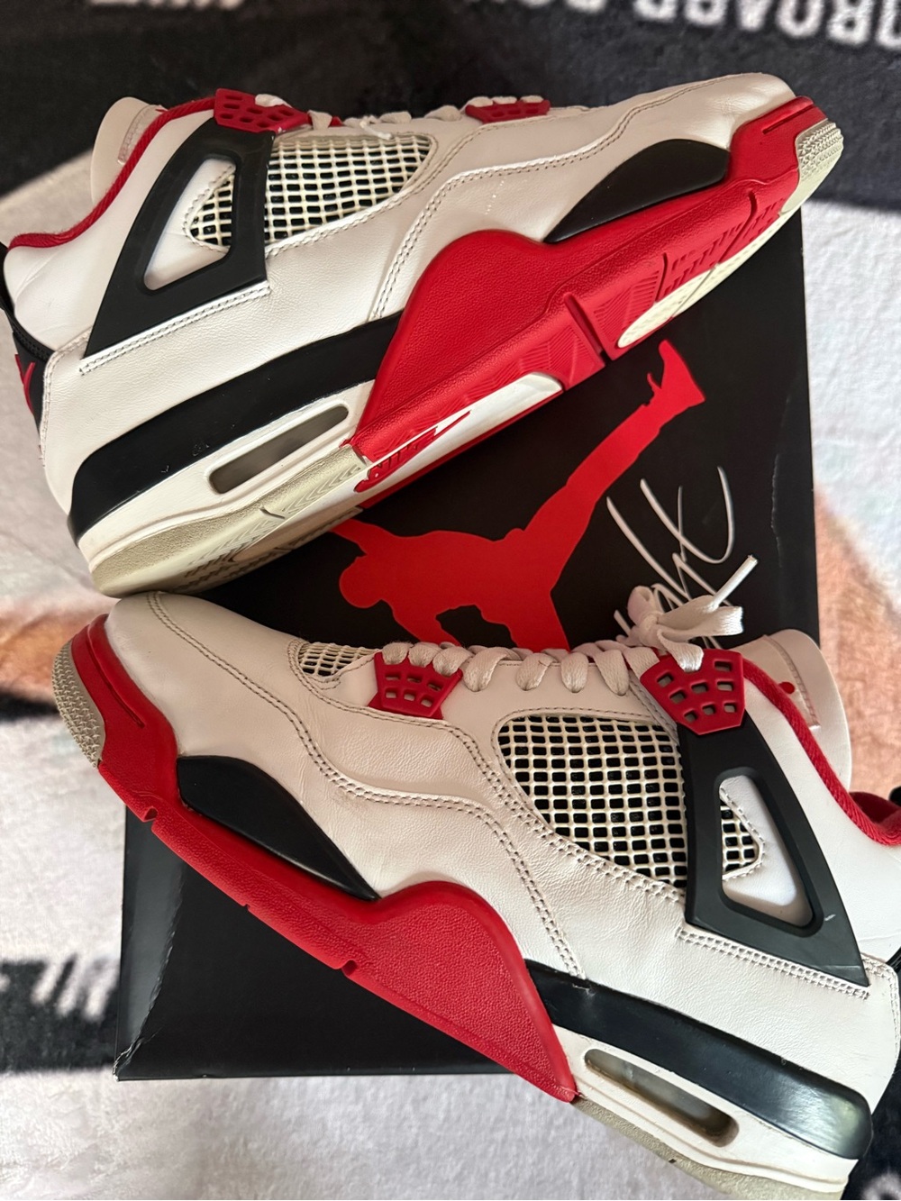 Jordan 4 Retro Fire Red - Basketball Sneakers